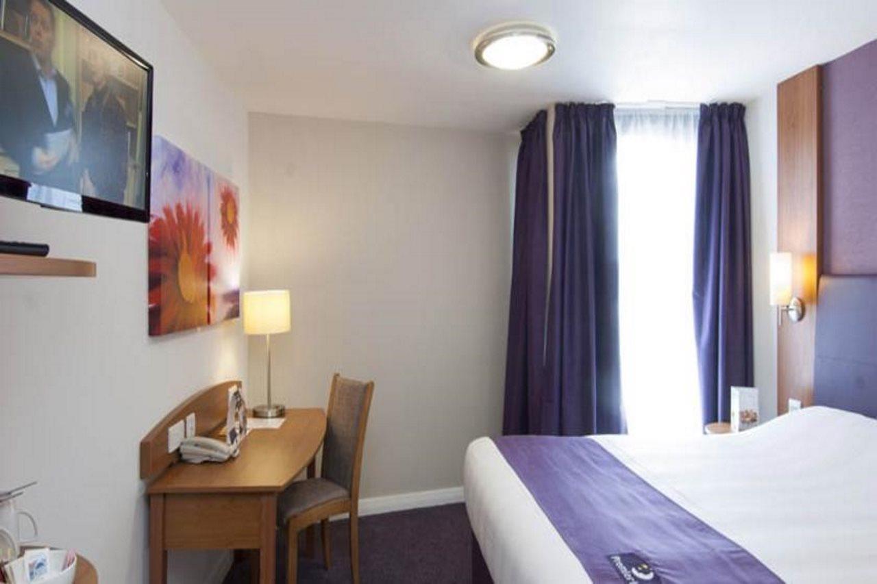 Premier Inn Lichfield North East 외부 사진